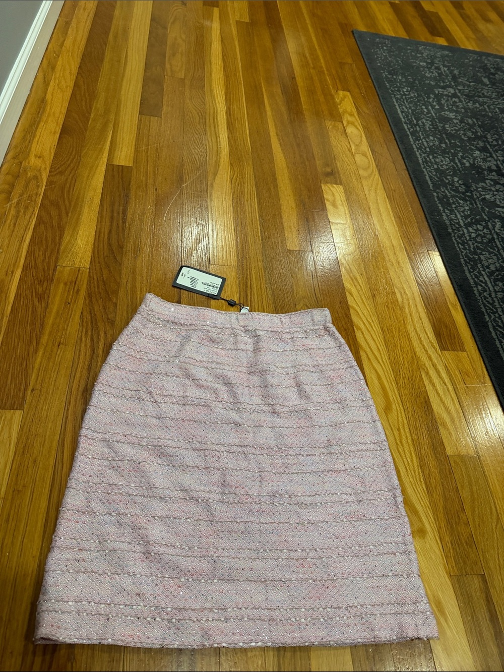 NWT ST. JOHN evening sequins skirt